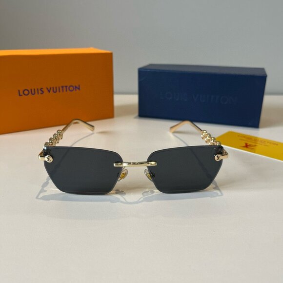 Louis Vuitton Unisex Black Sunglasses - Picture 1 of 5